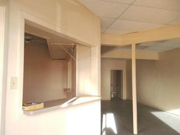 2nd image of 1891 N Lee Trevino Dr Ste 100