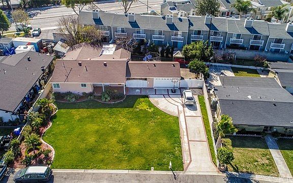 4th image of 14934 Terryknoll Dr