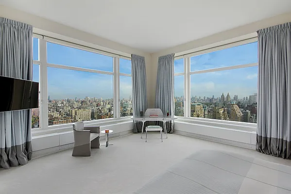 Sold by Corcoran | media 4