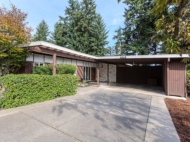 1st image of 1018 172nd Ave NE