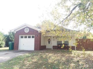 1126 N Louisville Ave, Russellville, AR 72801