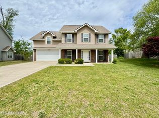 1203 Elsborn Ridge Rd, Maryville, TN 37801
