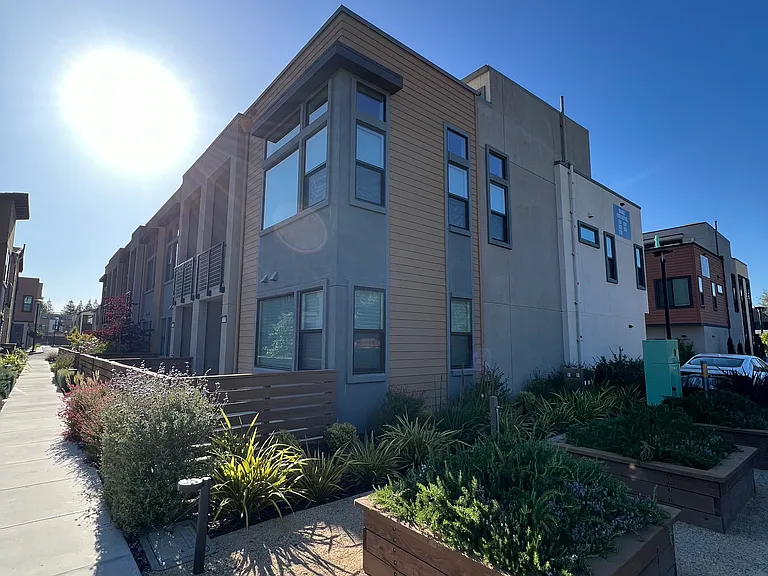 10250 Elder Pl — Photo 2