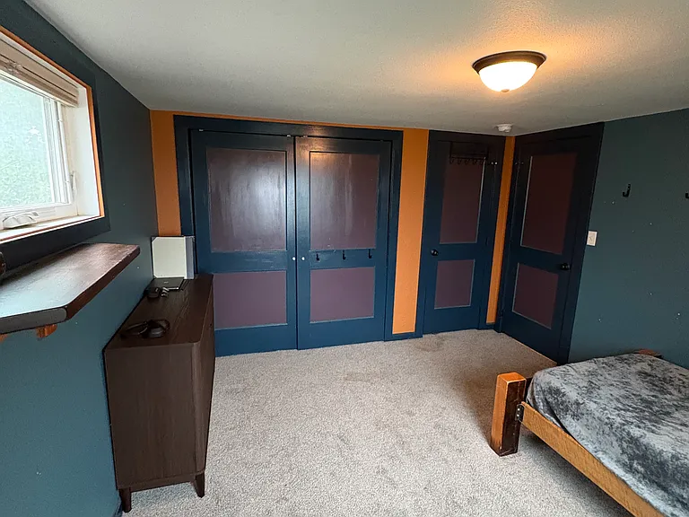 614 W Main St — Photo 37