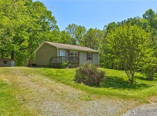 273 Greenwood St, Lexington, NC 27292