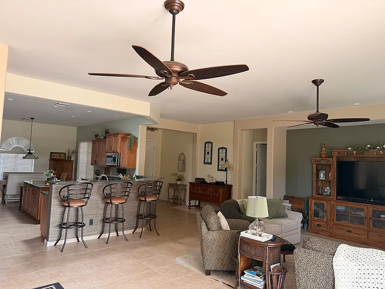 3925 N Monument Dr — Photo 16