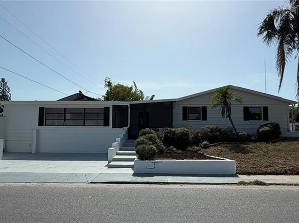 3708 Holiday Lake Dr, Holiday, FL 34691
