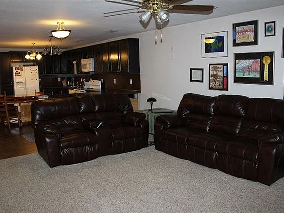 5th image of 315 Welton Ln
