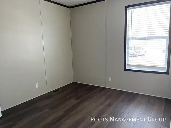 5th image of 803 Birch Ln #B803