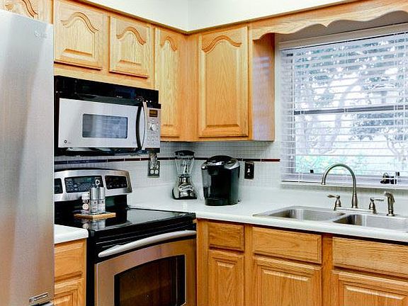 5th image of 2509 34th St W