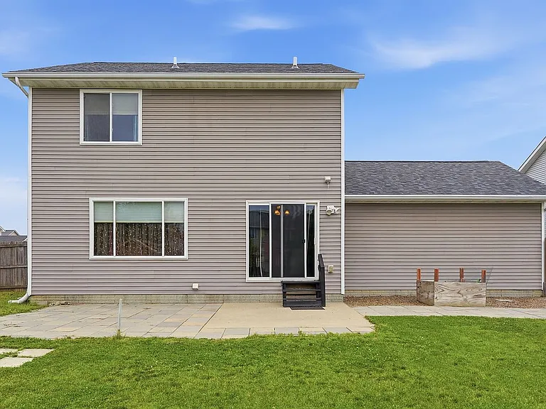 4803 NE Trilein Dr — Photo 15