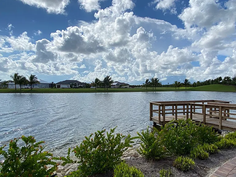 14639 Edgewater Cir — Photo 19