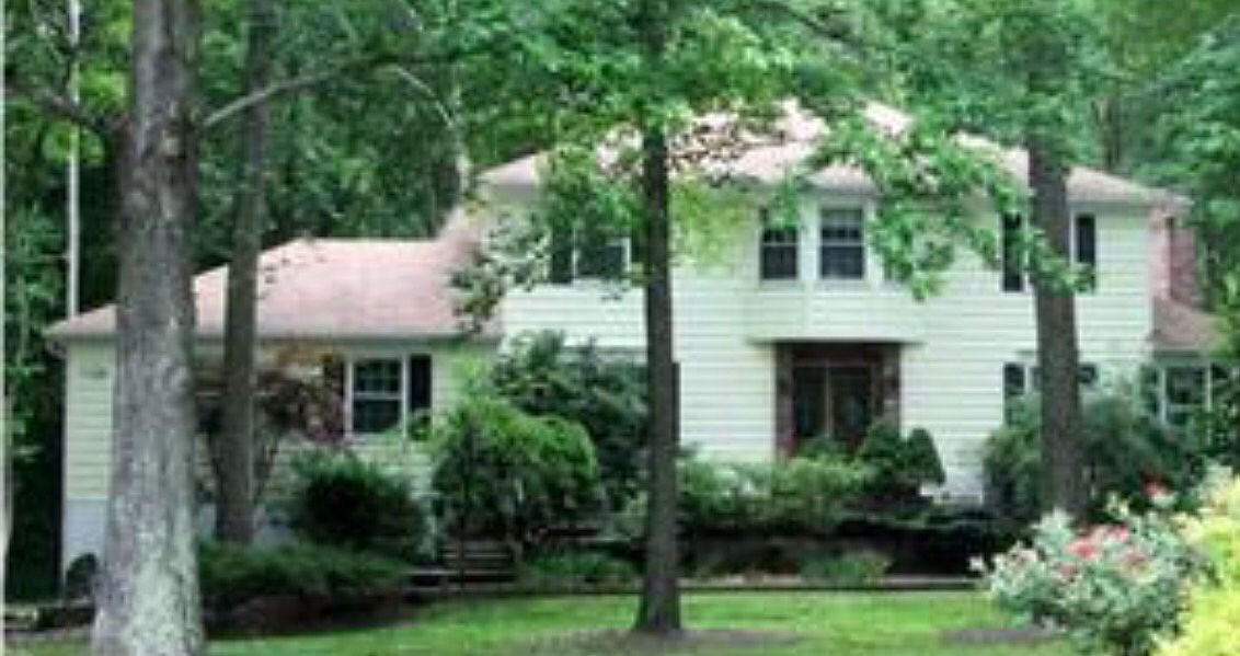 24 Denise Ct, Lincroft, NJ 07738 Zillow