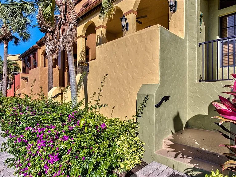 9102 Capistrano St S #7209 — Photo 2