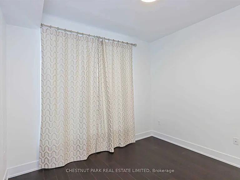 6 Jackes Ave #405 — Photo 22