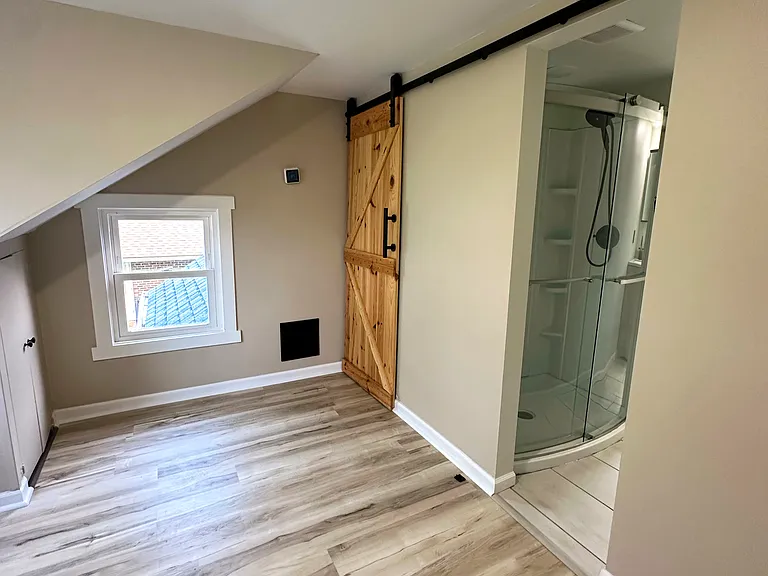 204 S Adams St — Photo 10