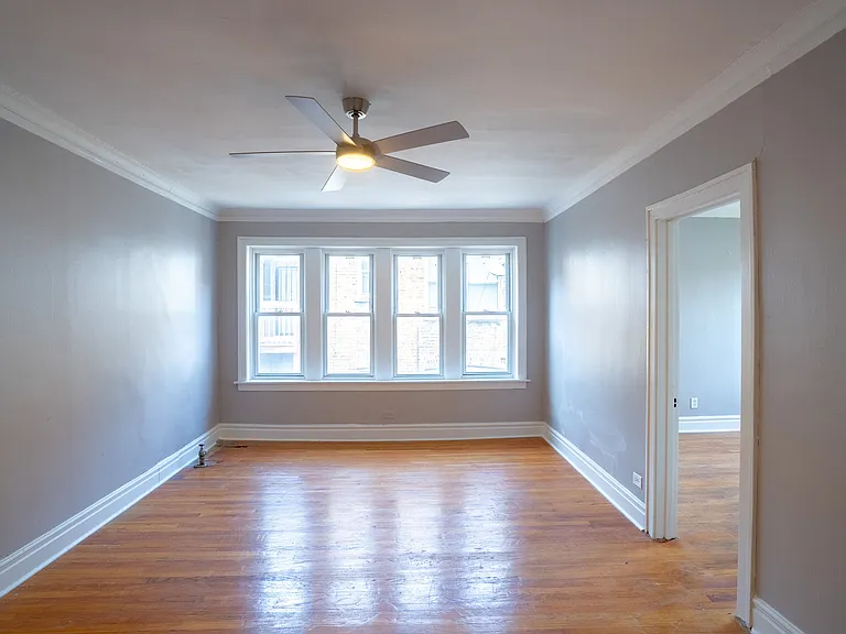 7035 S Indiana Ave #3 — Photo 8