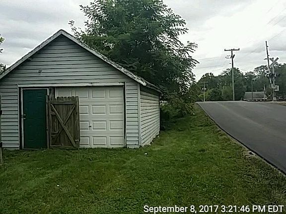 5th image of 58 E Depot St