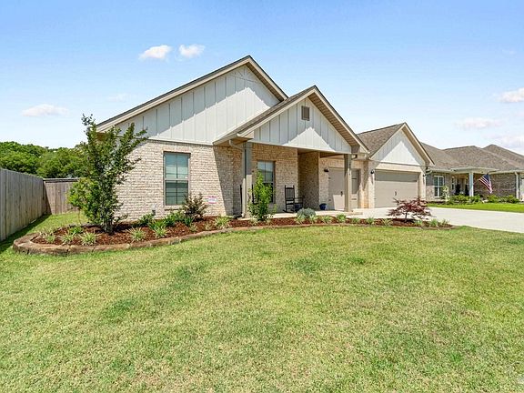 2nd image of 6136 Cherry Hill Cir