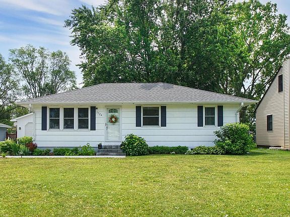 4th image of 1724 Lois Dr