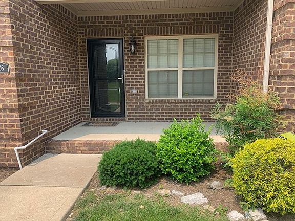 2nd image of 1308 Russell Springs Dr