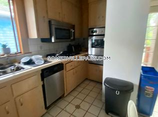 22 Chetwynd Rd #1S, Somerville, MA 02144