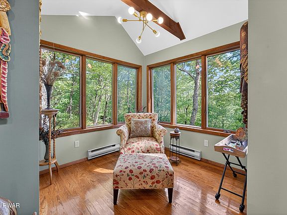 5th image of 105 Cliff Dr