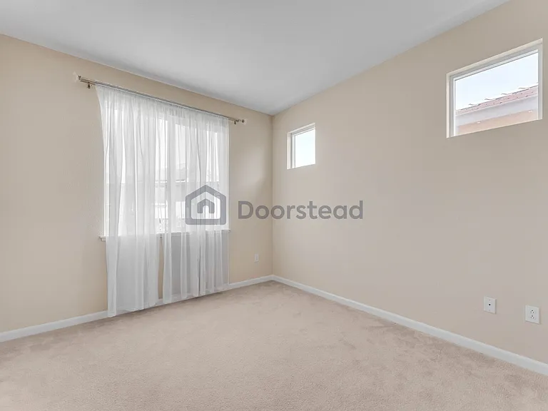 4672 Contralto Dr — Photo 40