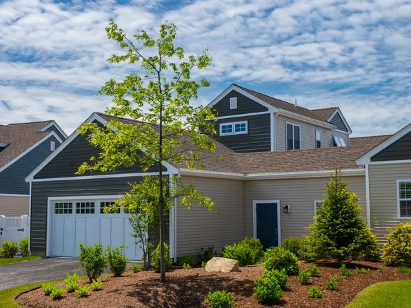 Fresco 5 Plan, Outlook East at The Pinehills