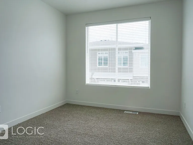 5488 W Ace Ct — Photo 18