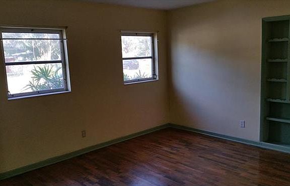 5th image of 602 Marion Ct