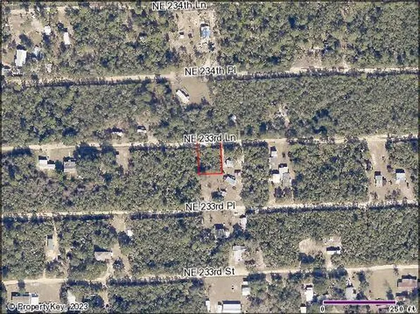 000 NE 233rd Lane N, Fort McCoy, FL 32134