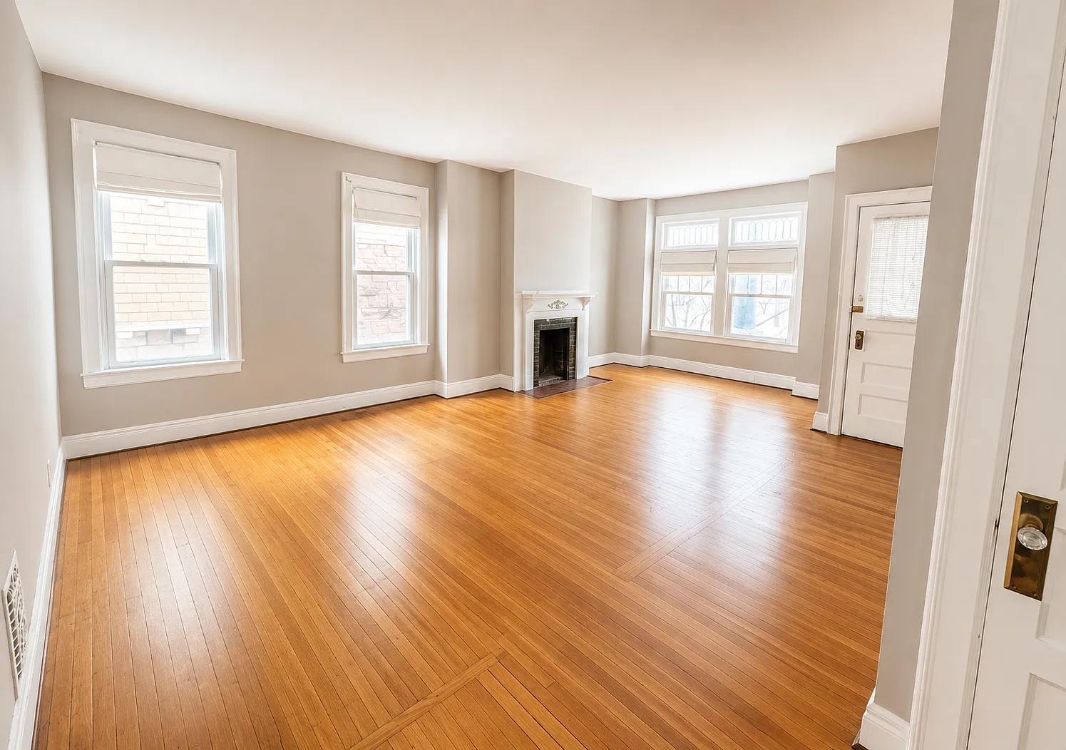 2 bed, 1350 sqft, $1,500 — Photo 2