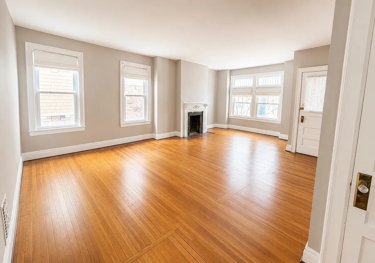 Building Photo - 261 Richmond Ave #2