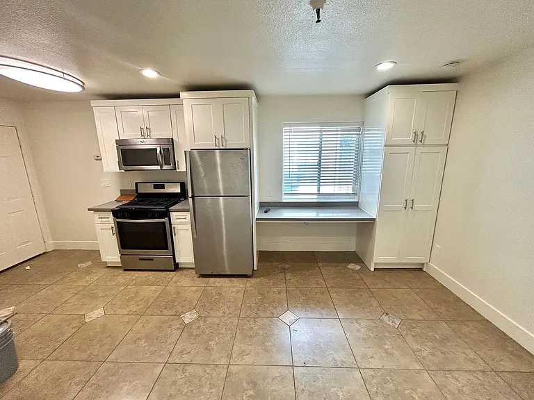 228 - Squaw Valley Road LLC — Photo 9