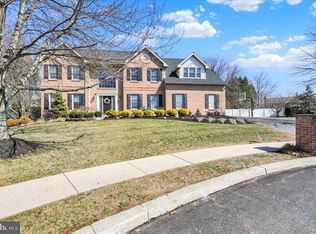 23 Laura Ct, Reading, PA 19608