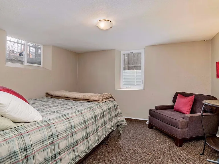 1240 Cherry St — Photo 14