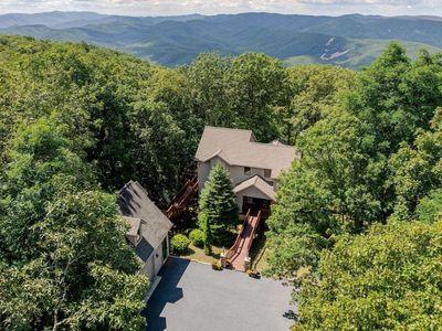 76 Crab Orchard Ln, Roseland, VA, 22967
