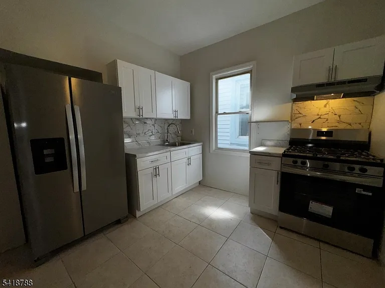 489 S 17th St #1 — Photo 10