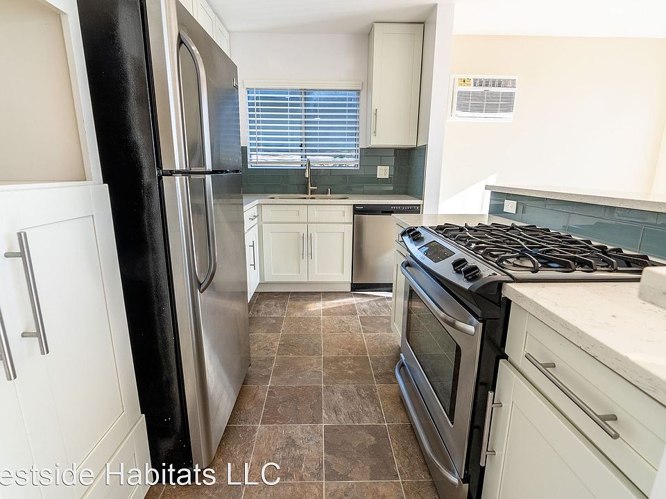 1st image of 204 Washington Ave #308