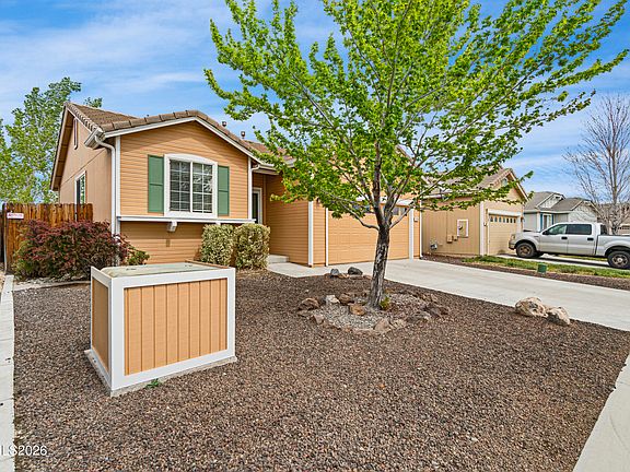 3rd image of 310 Torrey Pines Dr