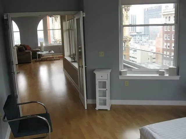 145 N High St #1100 — Photo 5
