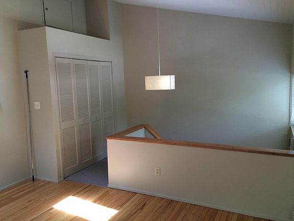 4th image of 214 S 7th St #1