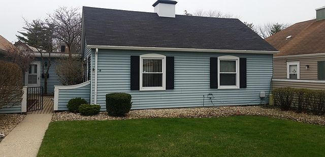 1st image of 14 Garden Dr #14