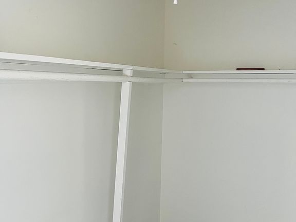 4th image of 7543 Norton Ave #6