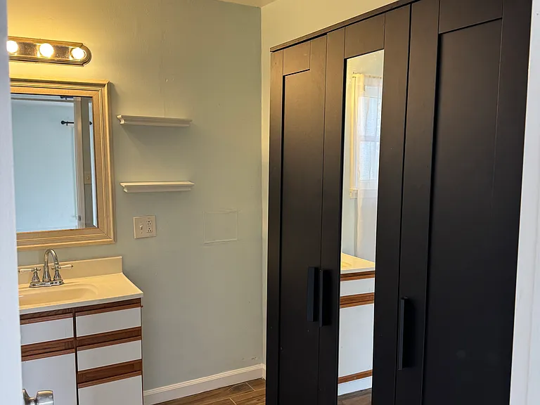 1078 Maple St #3 — Photo 5