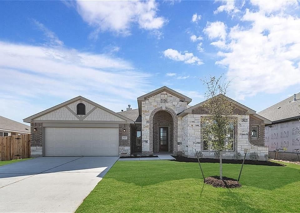 1st image of 2500 Caddo Canoe Dr