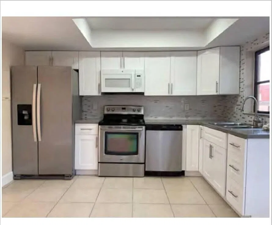 2 bed, 2.0 bath, 1188 sqft, $2,400 — Photo 2