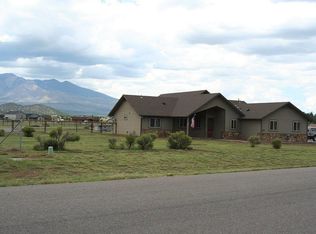 9732 Colfax Rd, Flagstaff, AZ 86004