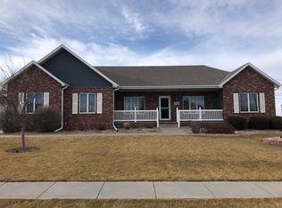 2623 W 47th St, Kearney, NE 68845